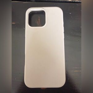 White Silicone iPhone 16 pro max MagSafe Case